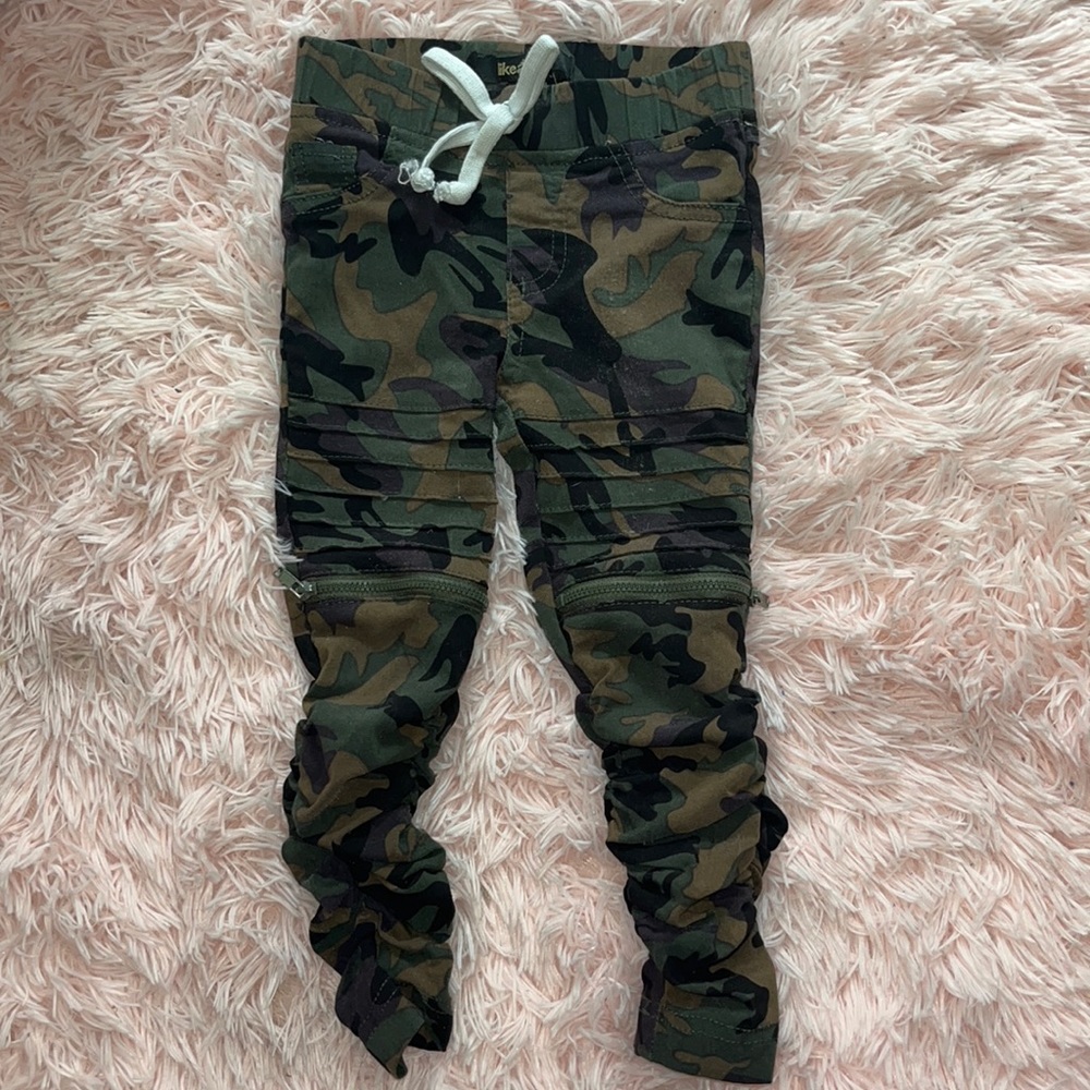 Stretchy camouflage jeggings